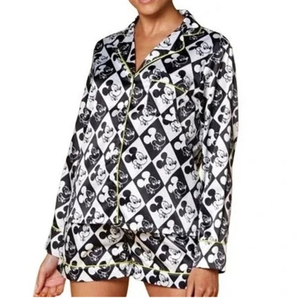 NWOT Disney Mickey Mouse 2 Piece Set Pajamas Sleep Shirt & Shorts Plus Size 1X